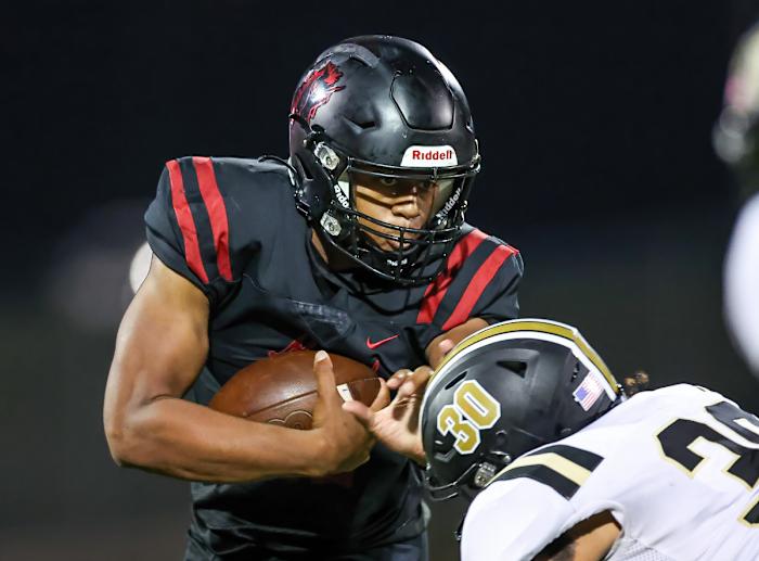 Raymore-Peculiar at Lee's Summit North Missouri football 9-29-23 David Smith 23774